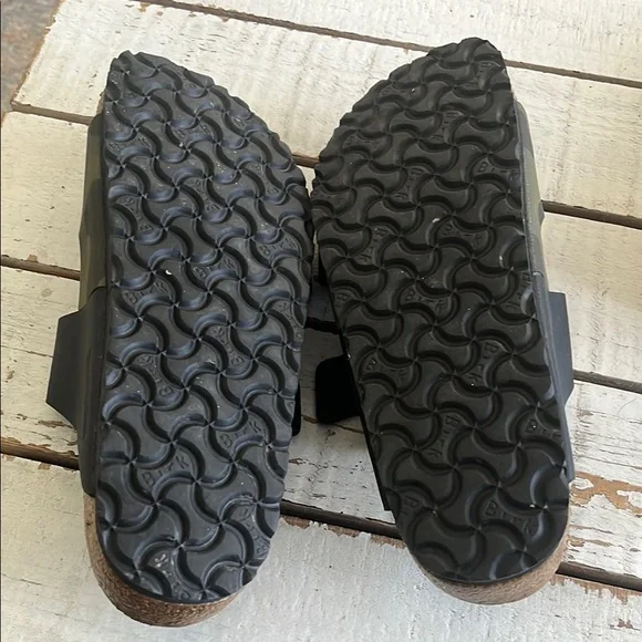 Birkenstock Black and Green Camouflage Sandals - Picture 4 of 6